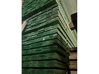 Rnd houten balken/planken 4,50 meter lengte (100x) - afbeelding 3 van  12
