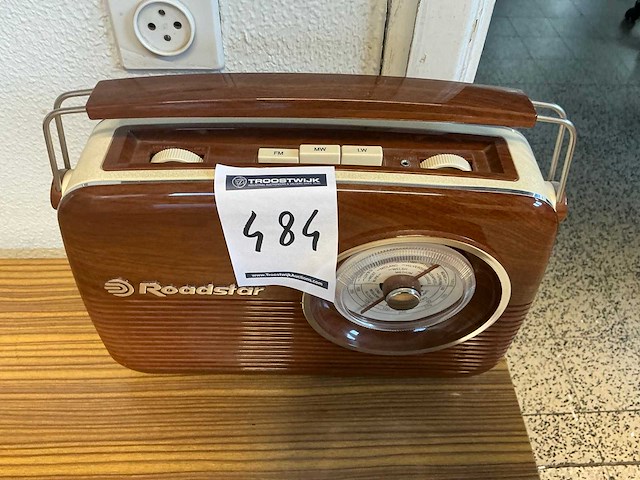 Roadstar vintage radio - afbeelding 2 van  2