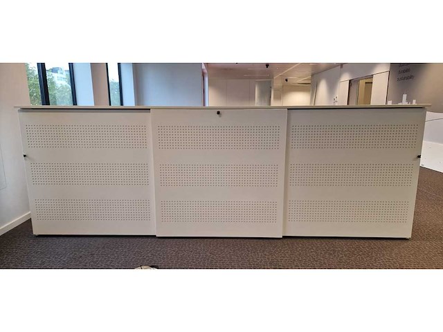 Robberechts - akoestische schuifdeurkast - afbeelding 1 van  5