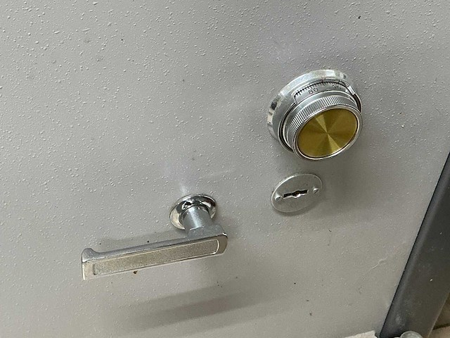 Robberechts kluis - afbeelding 3 van  4