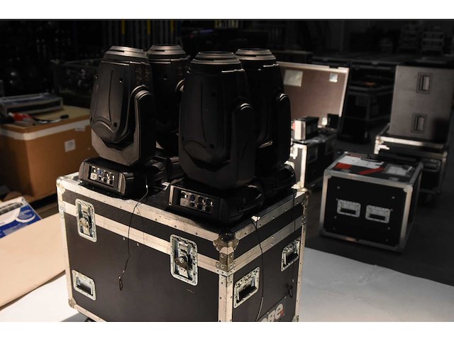 Robe - pointe (tv wheel) - moving head (4x) - afbeelding 1 van  3