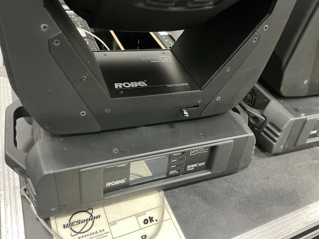 Robe robin 600e wash moving head (2x) - afbeelding 4 van  6