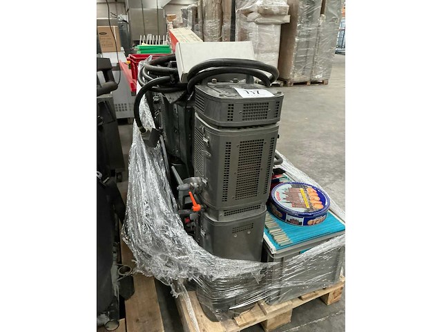 Robert juliat - heloise - spotlights (3x) - afbeelding 6 van  8