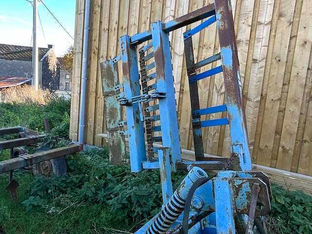 Robert scavenger scarifier - afbeelding 11 van  12