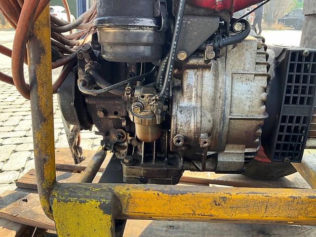 Robin diesel arc 170 d elektrode lasapparaat - afbeelding 6 van  14