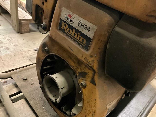 Robin eh34 stroomgenerator - afbeelding 4 van  8