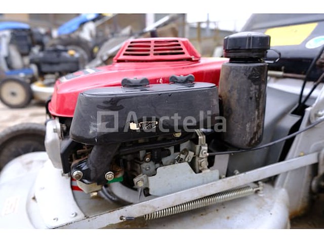 Robin gr536dh55 benzinegrasmaaier - afbeelding 1 van  12
