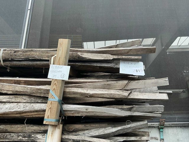 Robinia ligger (67x) - afbeelding 1 van  3