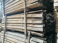 Robinia ligger gezaagd (100x) - afbeelding 1 van  3