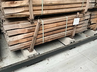 Robinia ligger gezaagd (100x) - afbeelding 1 van  3