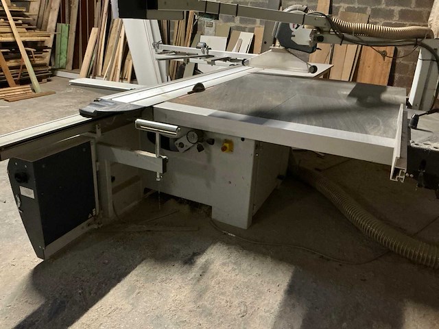 Robland nz 3200-3800 axis ergo paneelcirkelzaagmachine - afbeelding 7 van  11