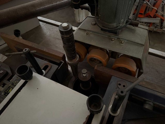 Robland t120 diverse freesmachine - afbeelding 6 van  6