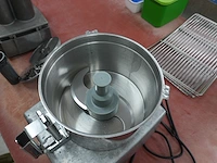 Robot coupe r502 v.v. cutter-mixer 5,5 liter - afbeelding 4 van  8