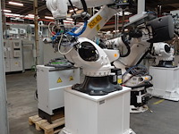 Robot kuka - afbeelding 7 van  13