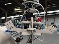 Robot kuka - afbeelding 10 van  13