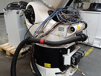 Robot kuka - afbeelding 3 van  9