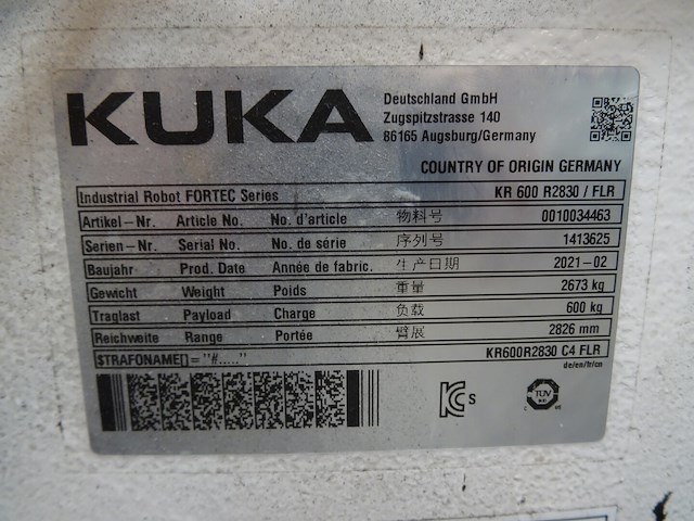 Robot kuka - afbeelding 5 van  9