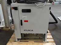 Robot kuka - afbeelding 8 van  9