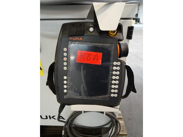 Robot kuka - afbeelding 2 van  12