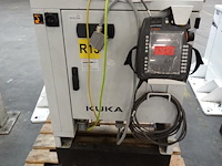 Robot kuka - afbeelding 8 van  10