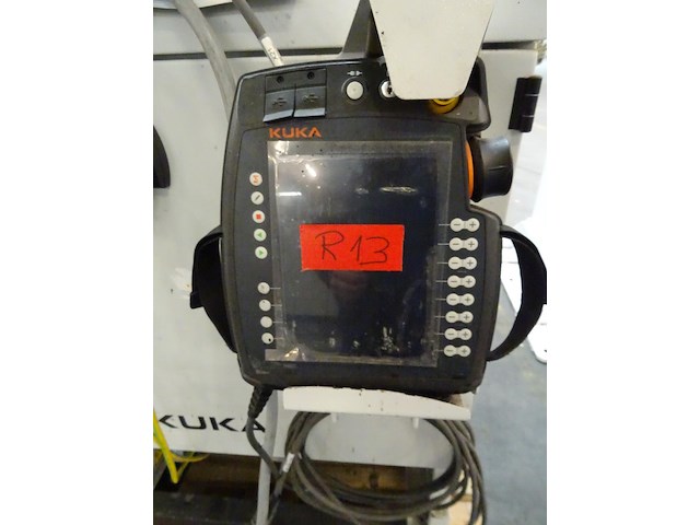 Robot kuka - afbeelding 10 van  10