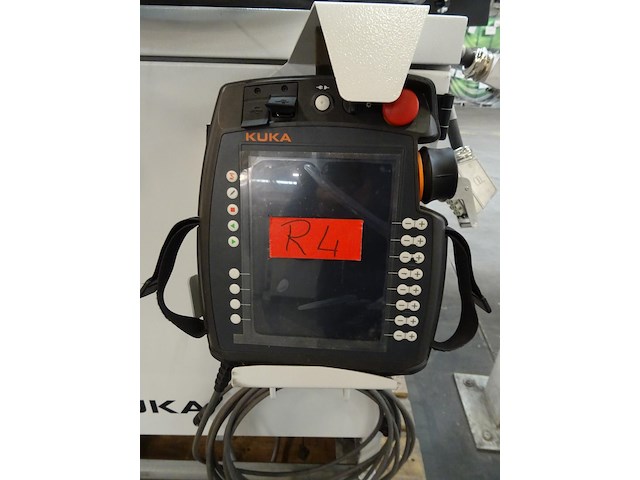 Robot kuka - afbeelding 5 van  14