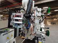 Robot kuka - afbeelding 10 van  14