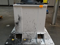 Robot kuka - afbeelding 5 van  11