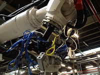 Robot kuka - afbeelding 4 van  10