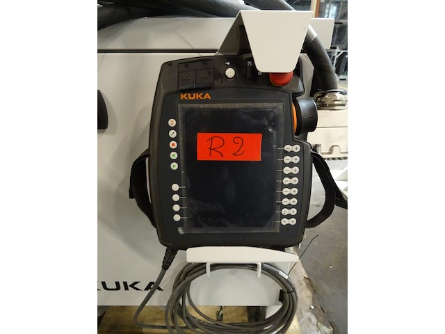 Robot kuka - afbeelding 2 van  11