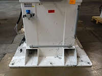 Robot kuka - afbeelding 5 van  11