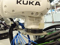 Robot kuka - afbeelding 9 van  11