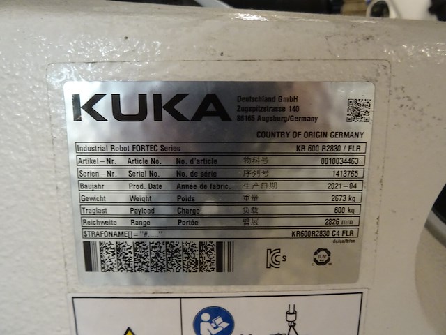 Robot kuka - afbeelding 8 van  12