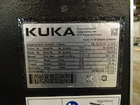 Robot kuka - afbeelding 8 van  11