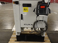 Robot kuka - afbeelding 10 van  11