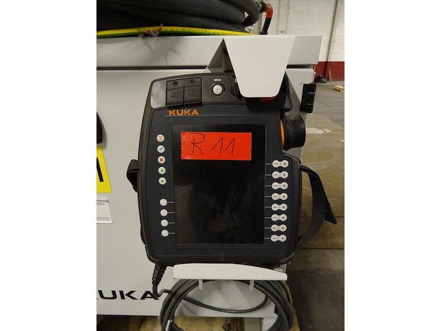 Robot kuka - afbeelding 2 van  11