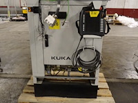 Robot kuka - afbeelding 8 van  10