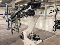 Robot kuka - afbeelding 4 van  10