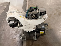 Robot kuka - afbeelding 5 van  10