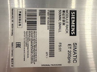 Robot kuka - afbeelding 9 van  10