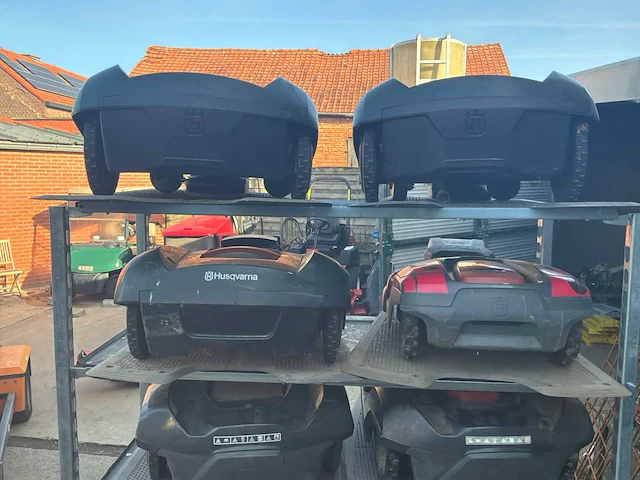 Robot lawn mower - afbeelding 4 van  10
