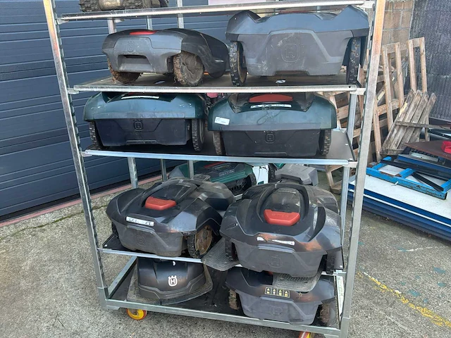 Robot lawn mower - afbeelding 4 van  10