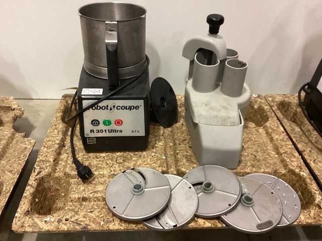 Robotcoupe r301 ultra overige fruit- en groenteverwerking - afbeelding 1 van  3