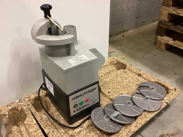 Robotcoupe r301 ultra overige fruit- en groenteverwerking - afbeelding 2 van  4
