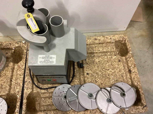 Robotcoupe r301 ultra overige fruit- en groenteverwerking - afbeelding 2 van  4
