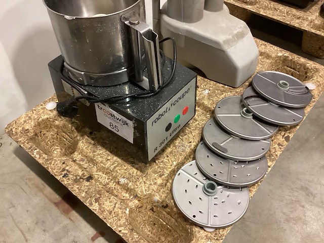 Robotcoupe r301 ultra overige fruit- en groenteverwerking - afbeelding 2 van  3