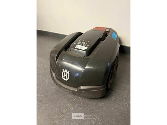 Robotgrasmaaier husqvarna - afbeelding 1 van  6