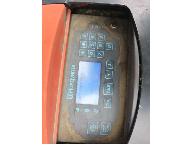 Robotmaaier husqvarna auto mower 230 acx - afbeelding 5 van  6