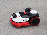 Robotmaaier kress kr274e elektrisch 20v in doos demo met gps-systeem - afbeelding 1 van  1