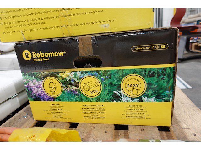 Robotmaaier robomow - afbeelding 4 van  5